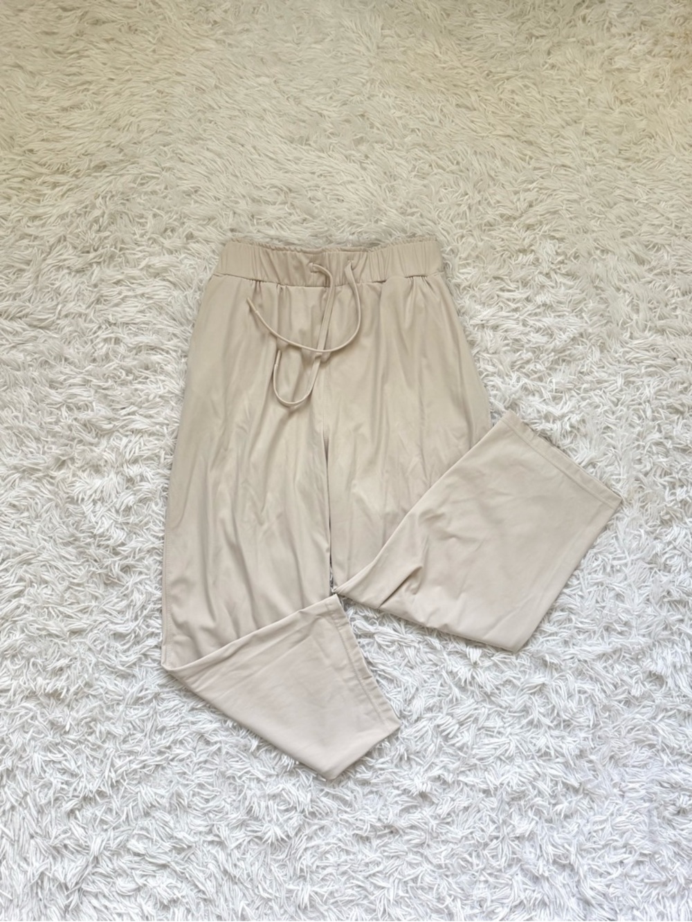 32 Degrees Relaxed Wide Leg Drawstring Pants in Light Taupe
